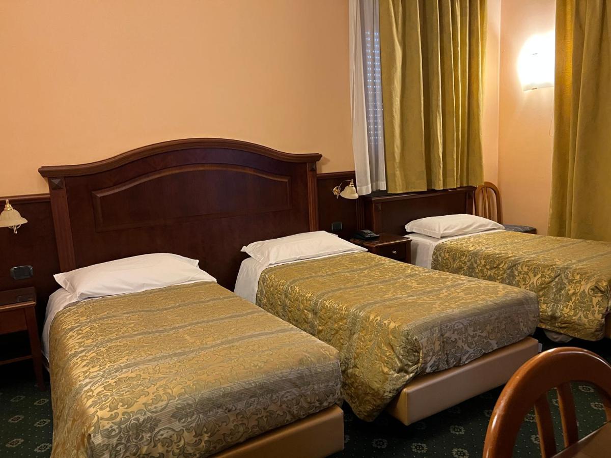 Hotel Valganna Milano Esterno foto