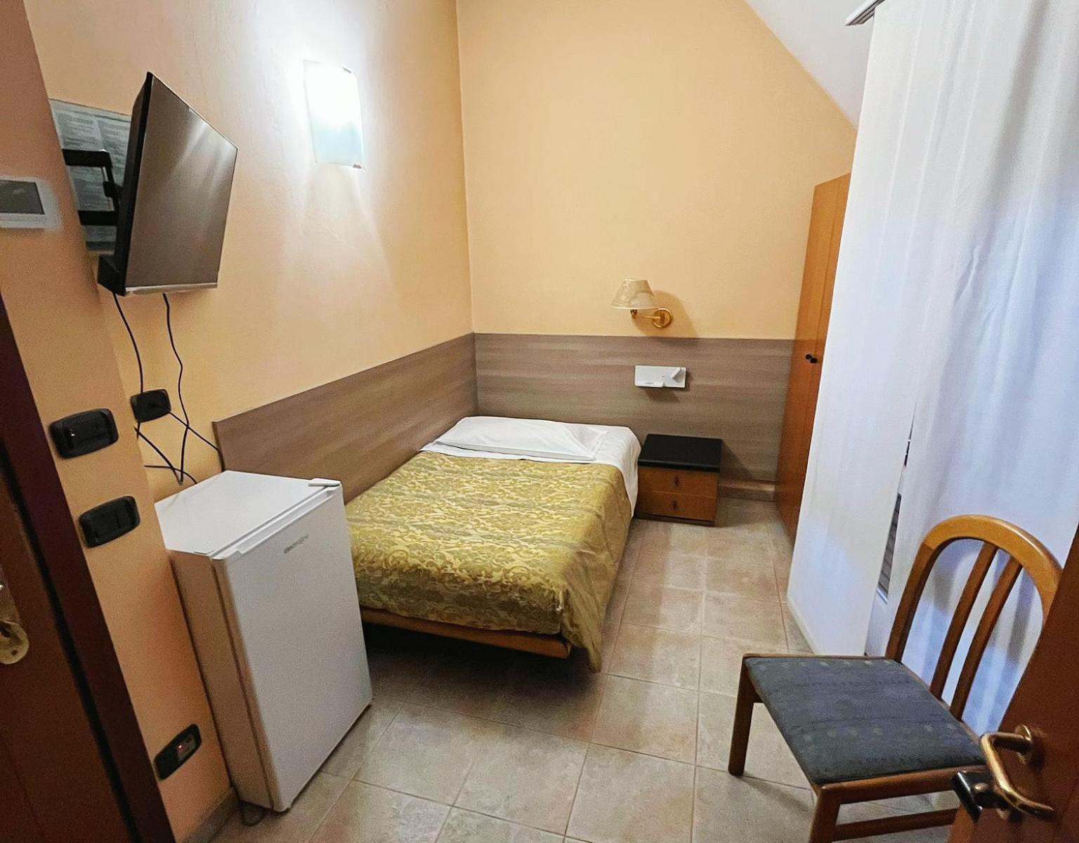 Hotel Valganna Milano Esterno foto